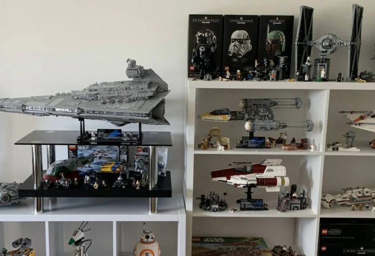 Best LEGO Display Shelves Brick Set Go