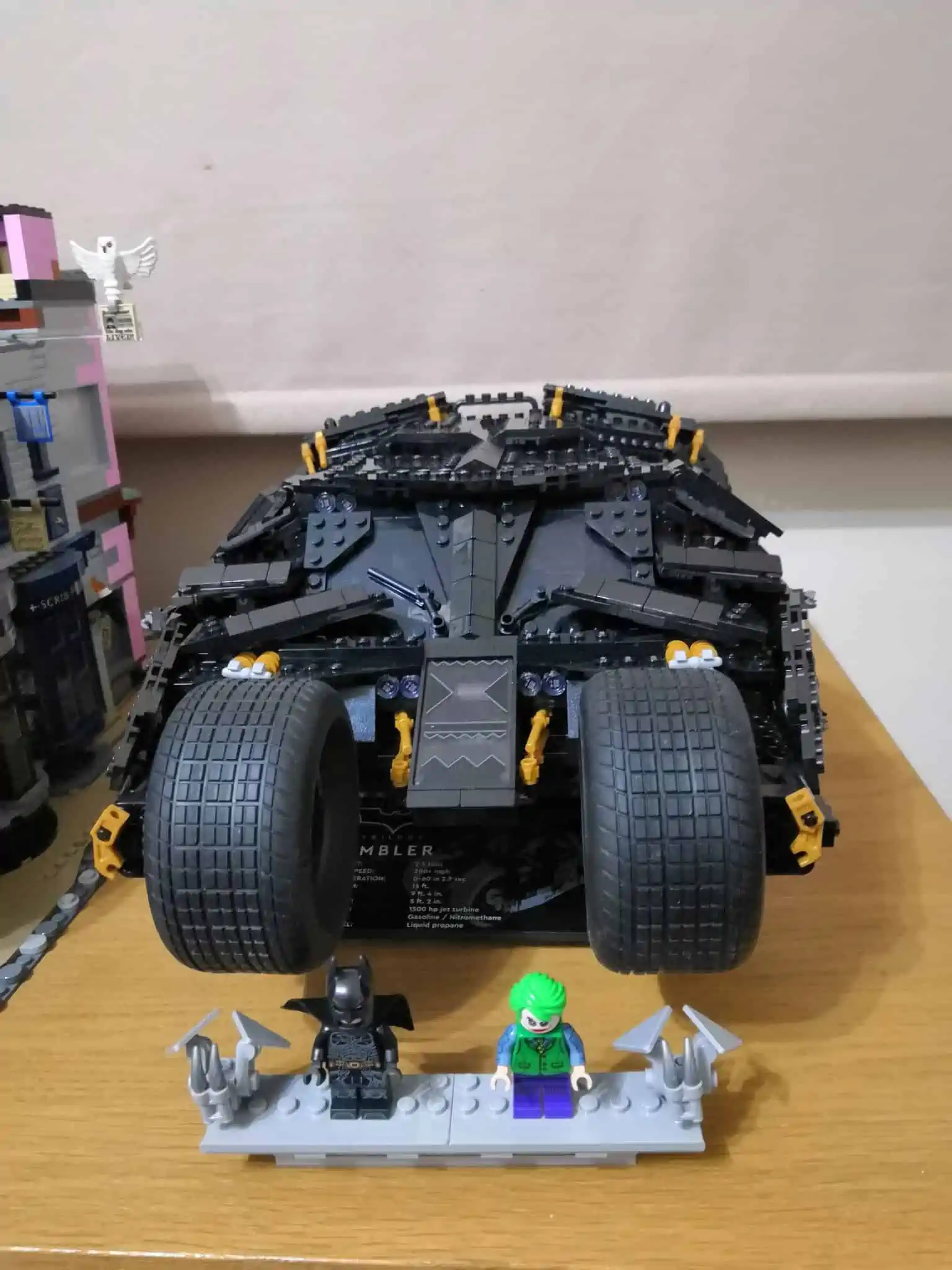 LEGO Batman 76023 The Tumbler full review and gallery