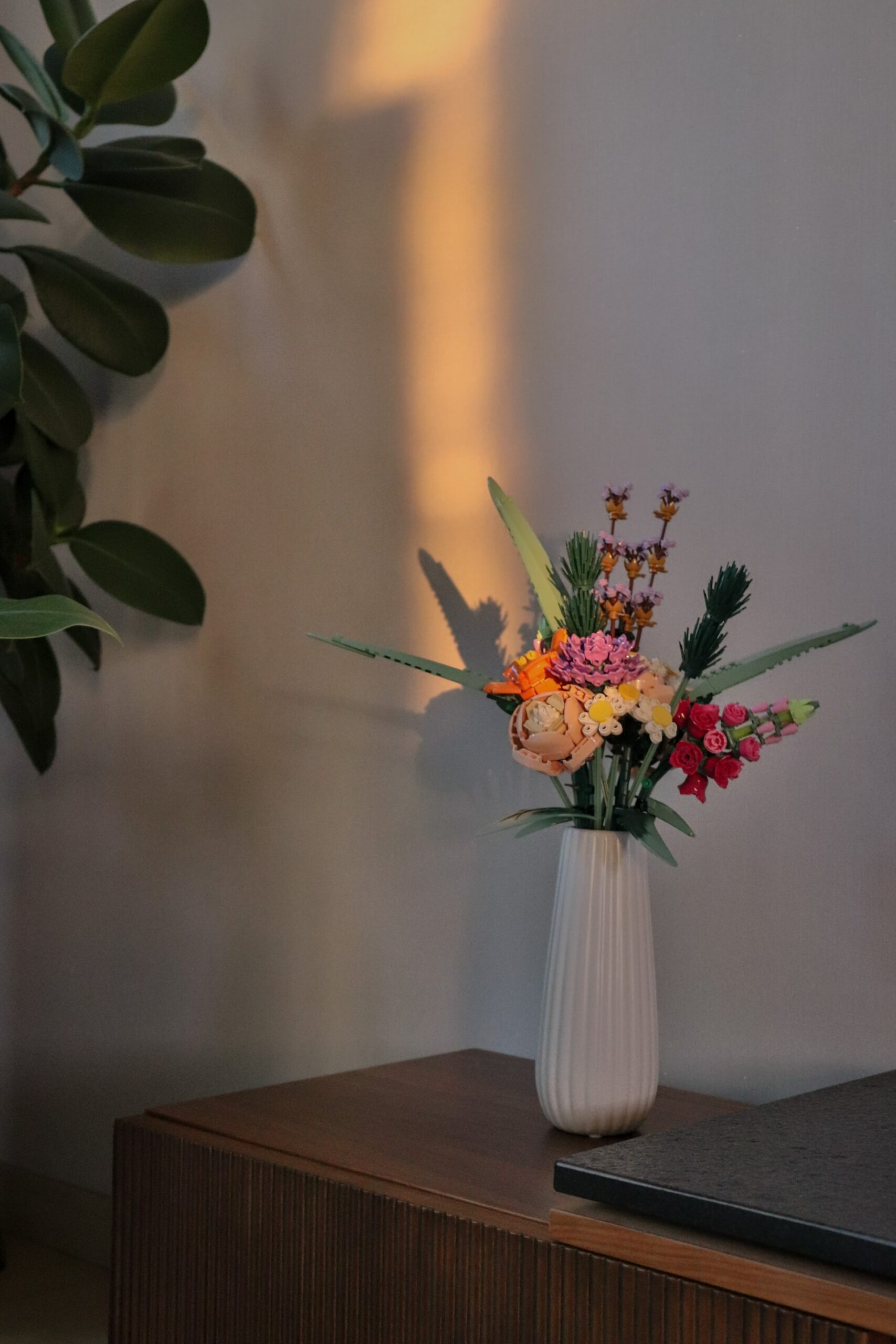 Lego cheap flower vase