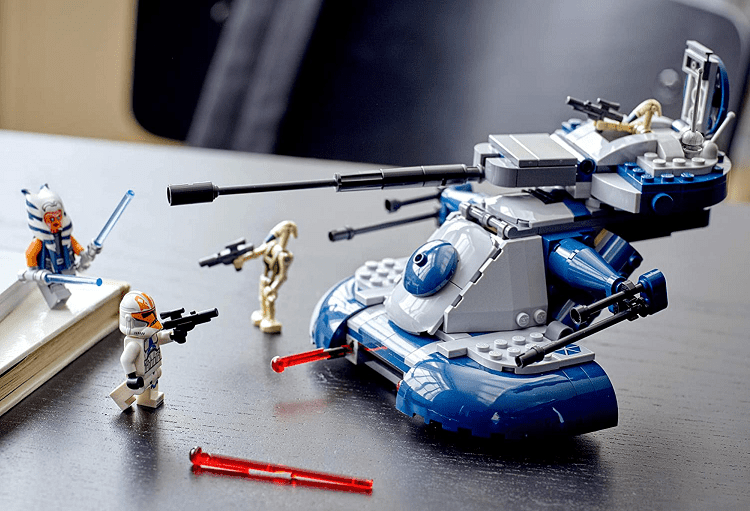 The Clone Wars Armored Assault Tank (AAT) #75283 Building Kit