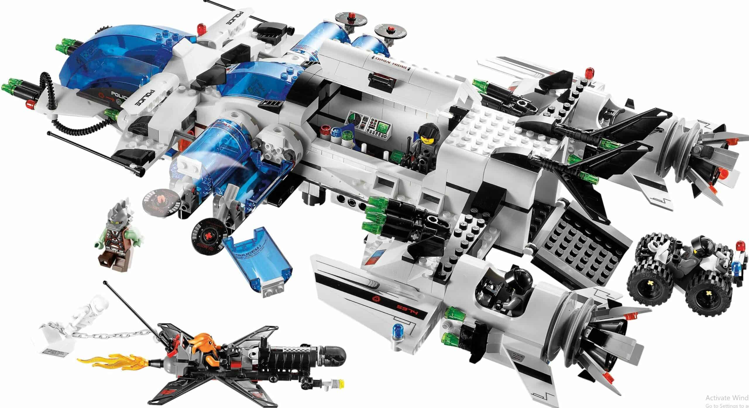 Galactic Enforcer LEGO Space Police set