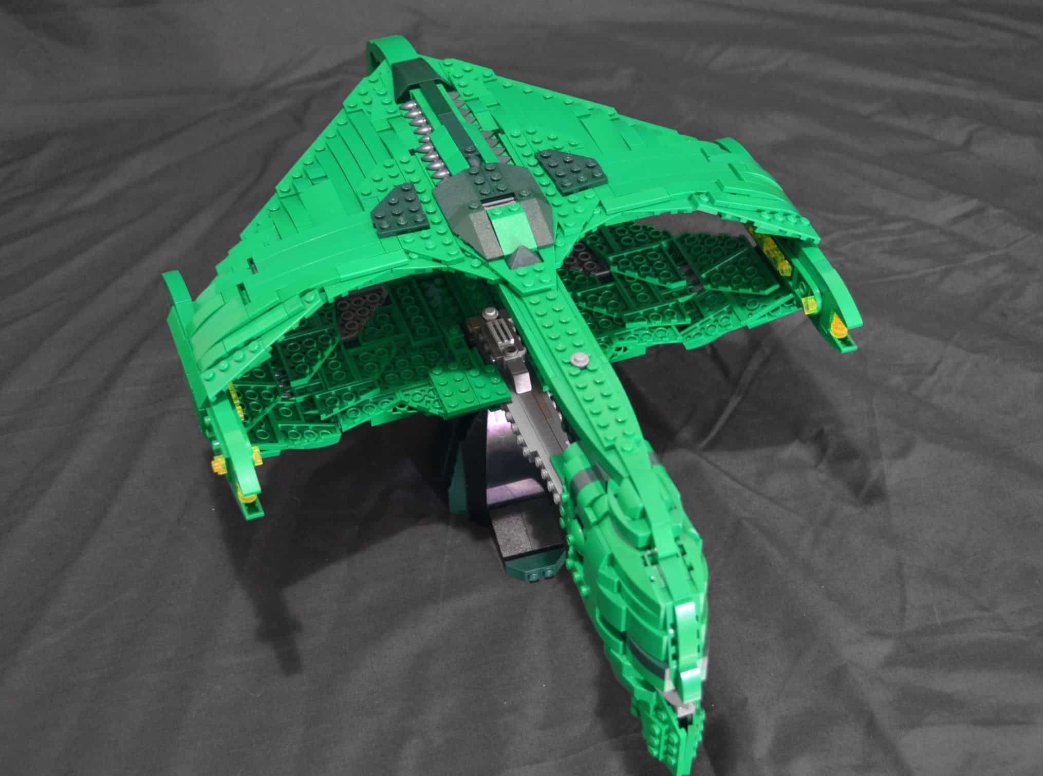 Romulan Warbird
LEGO Star Trek Ideas - To Boldly Build